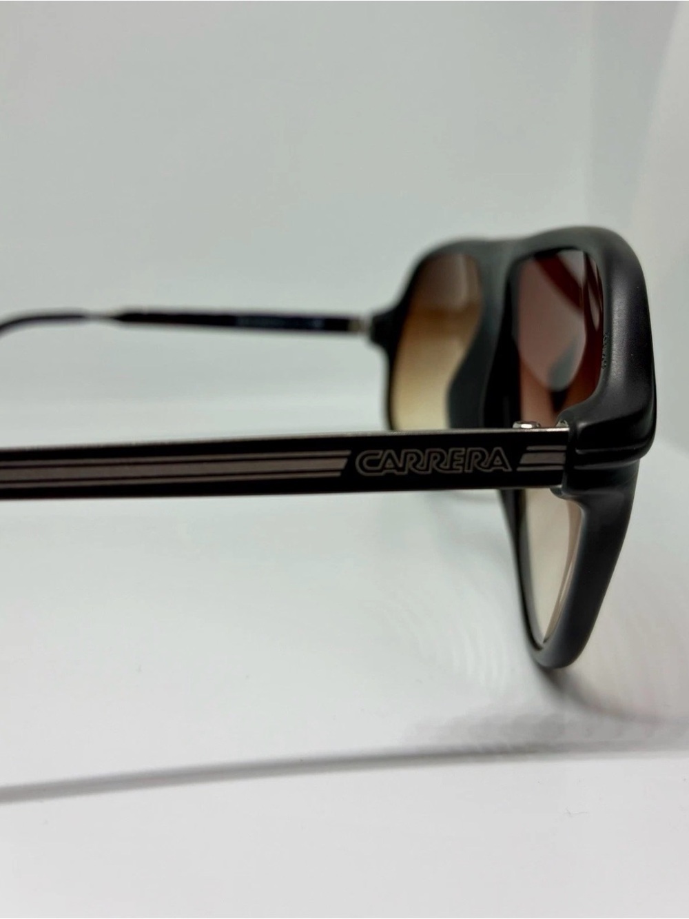 Vintage 1980s Carrera 5547 Sunglasses Black Optyl Frame Austria (Needs Lenses) - Picture 3 of 6